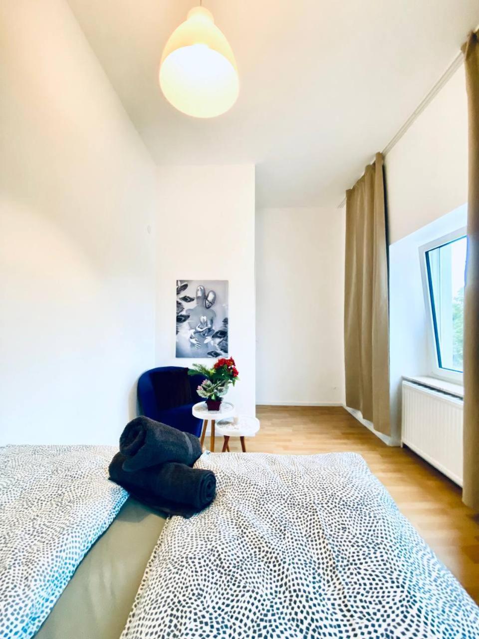 Cozy In The 23rd District Of Fr5 Wien